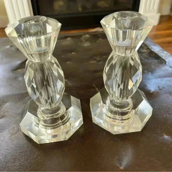 Mid Century Post House Faceted Pair of Crystal Candlesticks - Picture 2 of 8